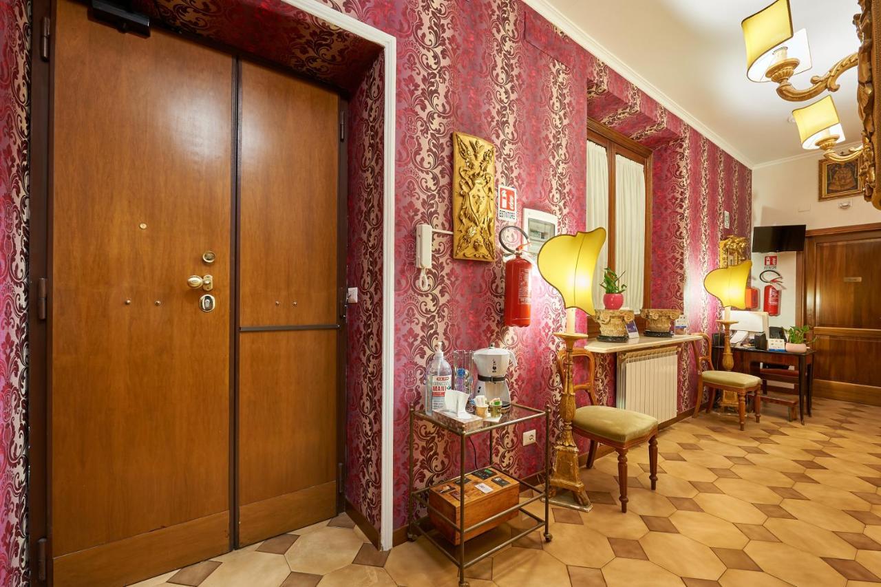 Fabrizio'S Rooms Róma Kültér fotó